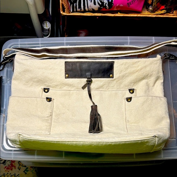 Vintage Addiction Upcycled Canvas Military Tent Messenger Crossbody Men's Bag - Picture 1 of 8
